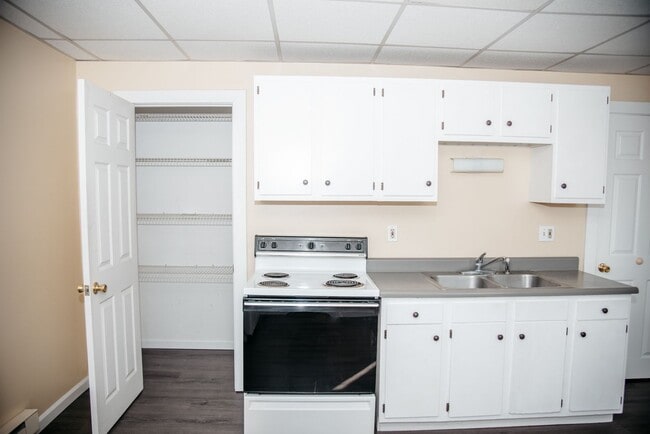 Photo - Apt 2 Unidad 166 Nissley St