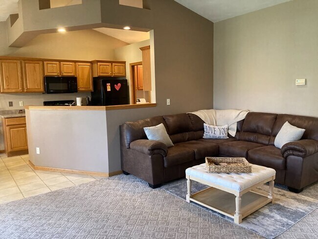 Photo - 121 Jacquot St Unit 121