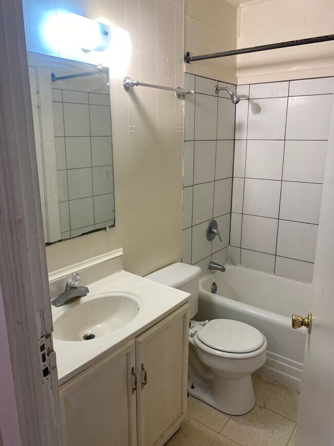 Photo - 2322 14th St