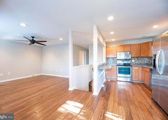 Photo - 7741 Edgewood Ave