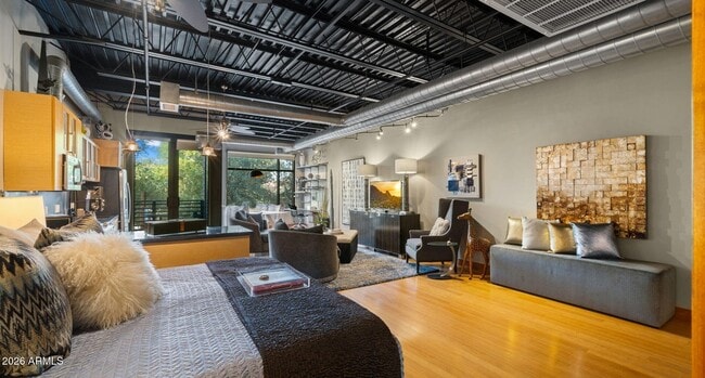 4020 N Scottsdale Rd