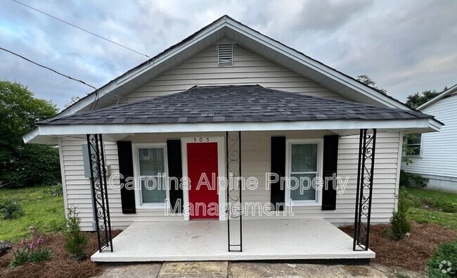 Building Photo - 505 Martin St Rental