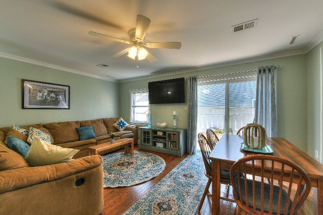 Photo - 20902 South Ave