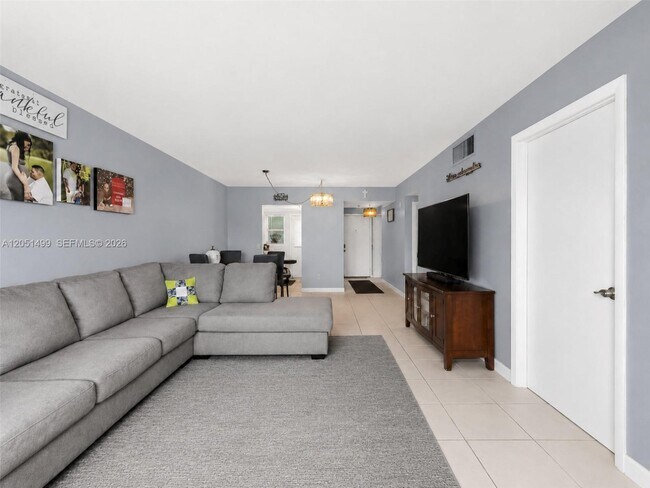Photo - 2431 SW 82nd Ave Unit 203