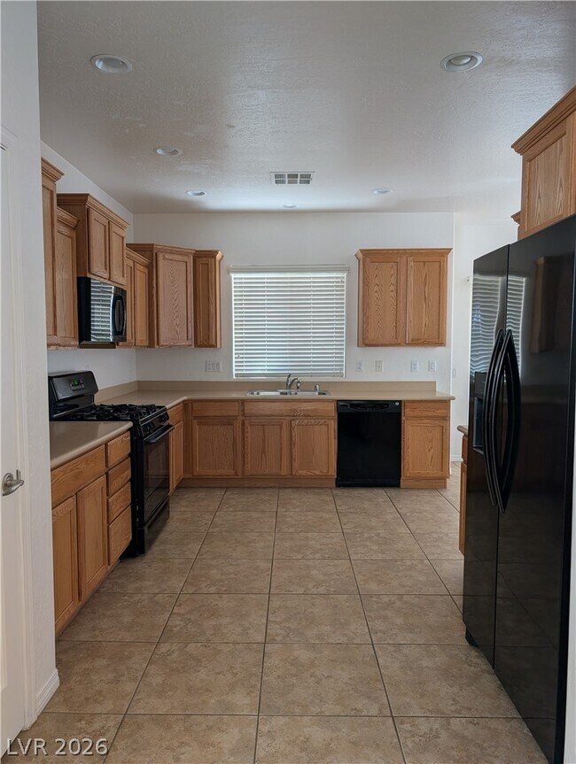 Photo - 6049 Orlov Trotter Ave