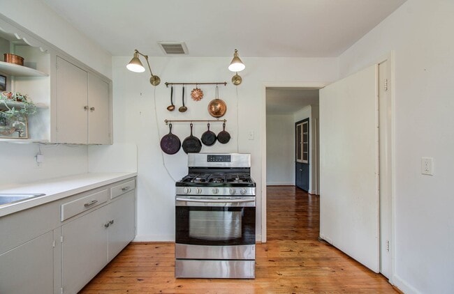 Photo - 6668 Merry Ln