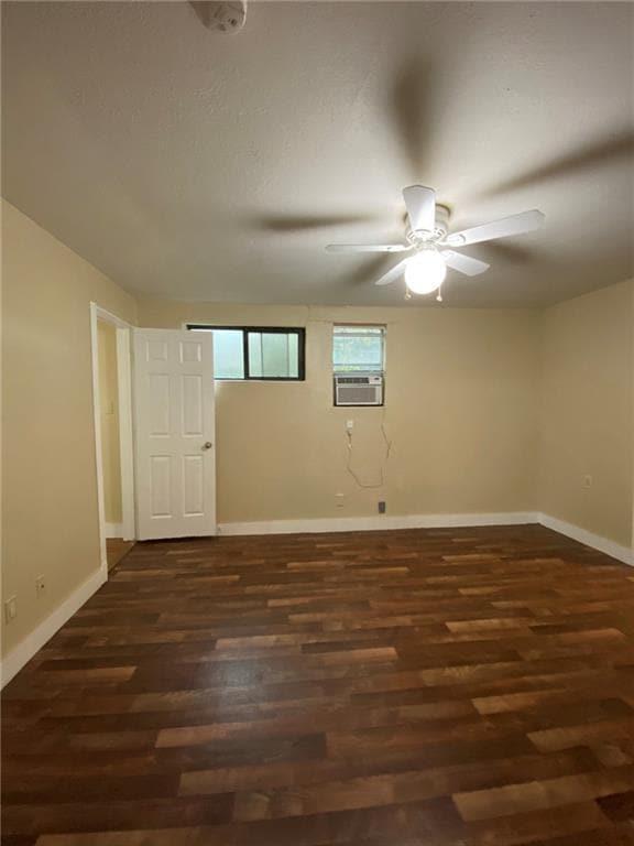 Photo - 403 Pedernales St