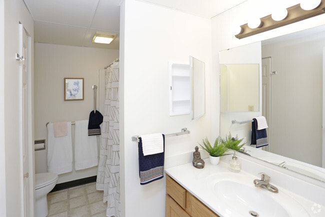 Ridgewood Apartments