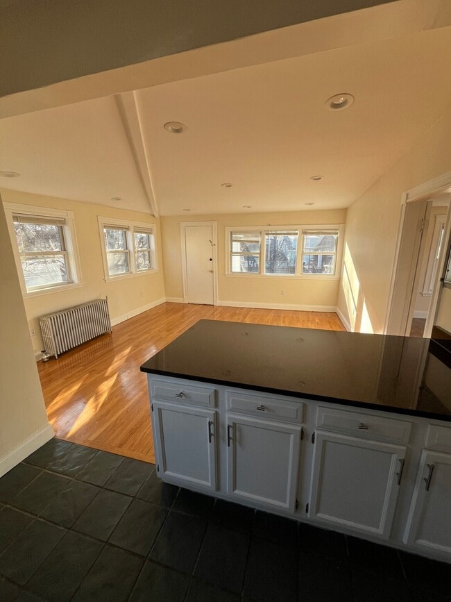 Photo - 2572 Massachusetts Ave