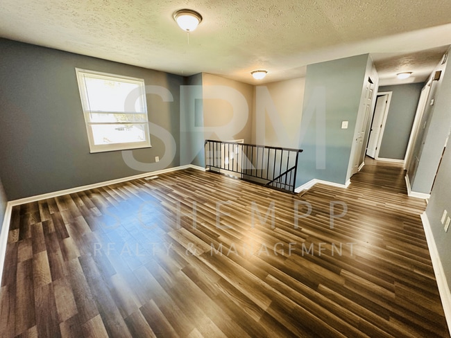 Photo - Updated 5BR/2BR house near Outer Loop now available!
