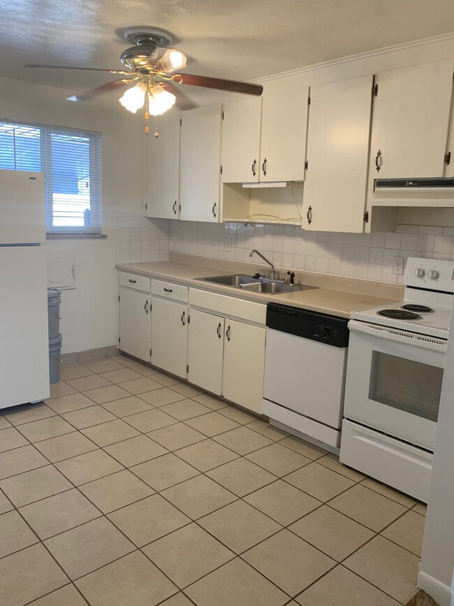 Photo - 8335 W 52nd Ave Casa