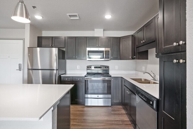 Photo - Grand Crossing