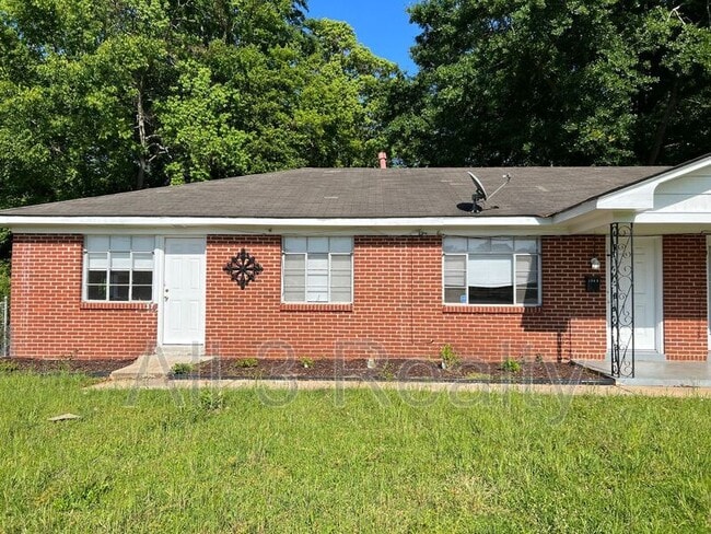 Photo - 1308 Federal Dr