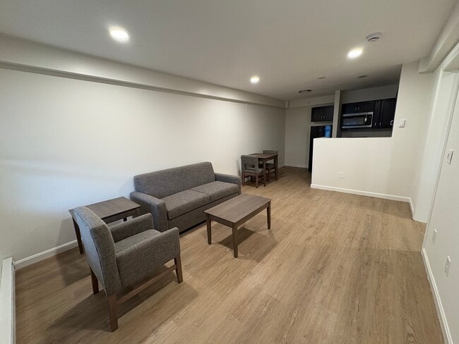 Photo - Pleasant Hill Apartments