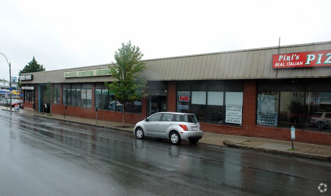 Photo - 519 on Broadway