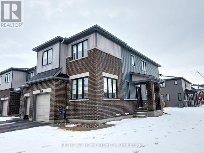 Photo - 778 Jennie Trout Ter