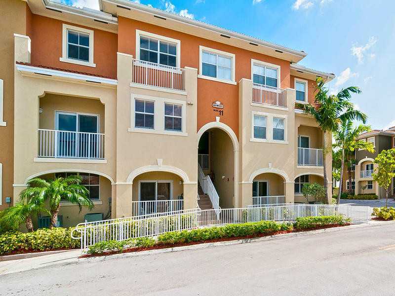 Photo - 8833 NW 107th Ave Condo Unit 205