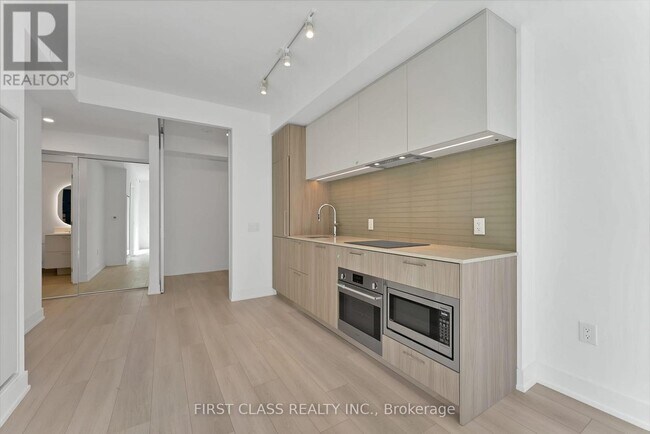 Photo - 36 Olive Ave Unité 901