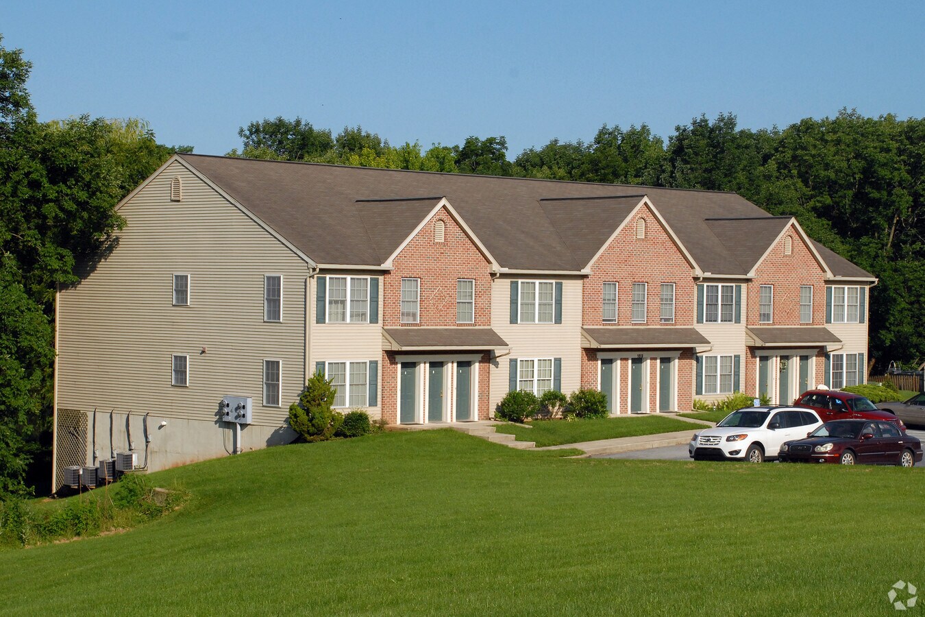 Photo - 183 - 189 Tom Ave