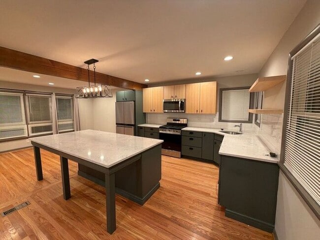 Photo - 4110 Blossomwood Dr