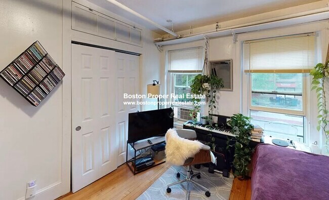 Photo - 109 Dartmouth St Unidad 16
