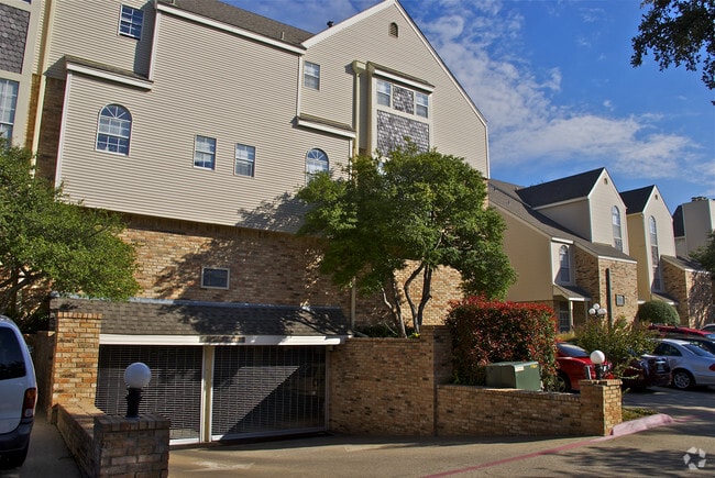 Photo - The Parkway Quarter