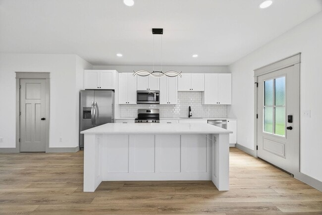 Photo - 422 E Cottage Gr