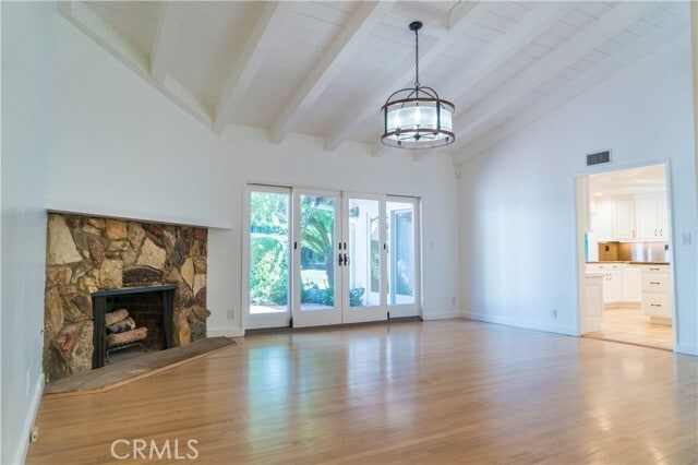 Photo - 5054 Encino Ave