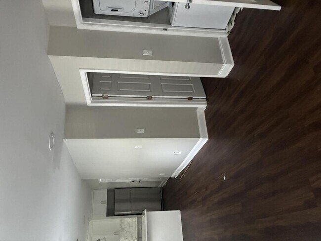 Photo - 1369 Gault St SE