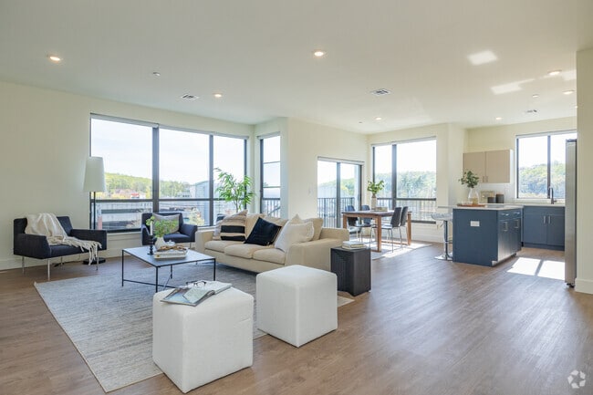 Interior Photo - The West Luxury Residence