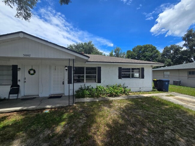 Building Photo - 3007 Reiter Dr Unit 3007 Reiter Dr  B Rental