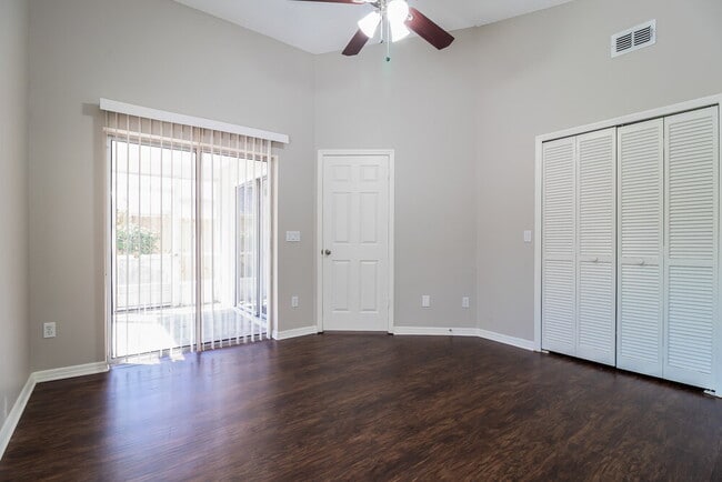 Photo - 813 Heather Glen Cir