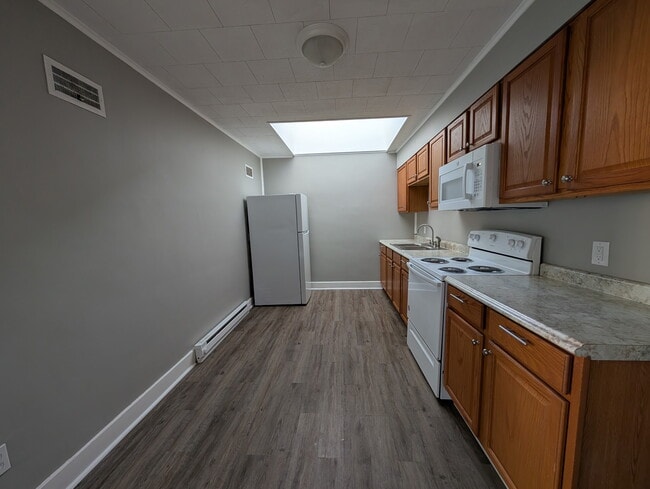 Photo - 56 1/2 W. Main St. -C Unit C