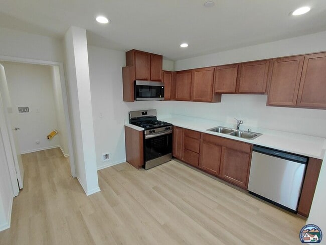 Photo - 475 Palomino Ct Unit ADU