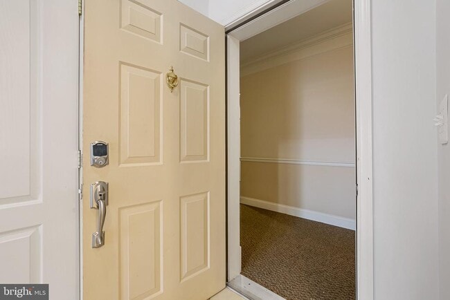 Photo - 5801 Clipper Ln Unidad 204