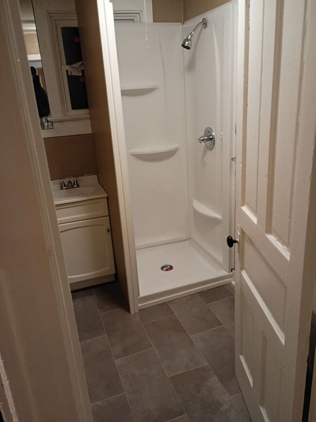 Photo - Completely Remodeled 4 bedroom