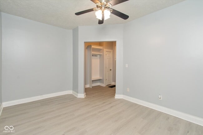 Photo - 3180 Graceland Ave