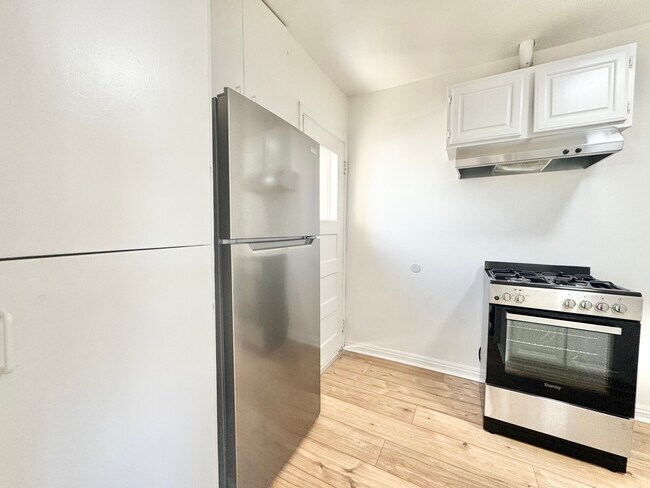 Photo - 1415 N Hobart Blvd Unit 1/8