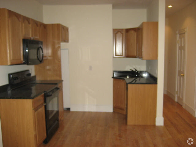 Building Photo - 46 Saint Germain St Unit #2 Rental