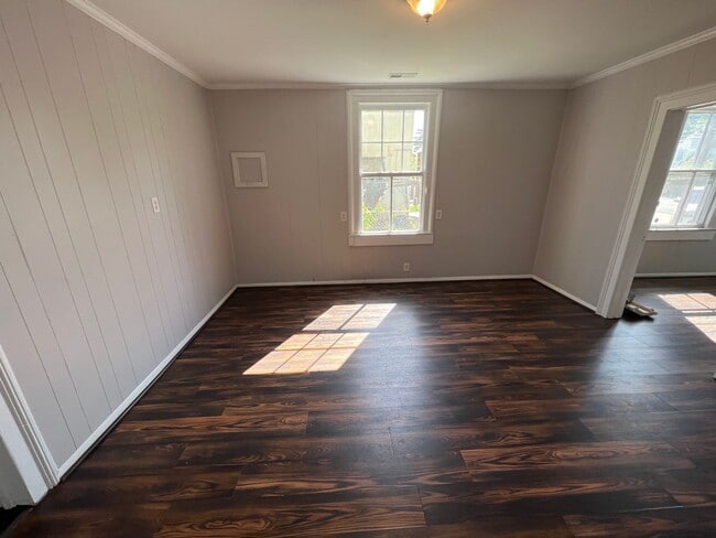 Photo - Remodeled 3 bedroom/ 2 bathroom home within minutes of downtown.