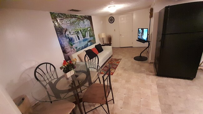 Photo - 955 Bimini Ln House Unit 3