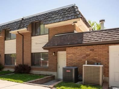 Photo - 1493 Arthur Dr