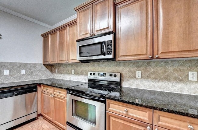 Photo - 1597 Liberty Pkwy NW