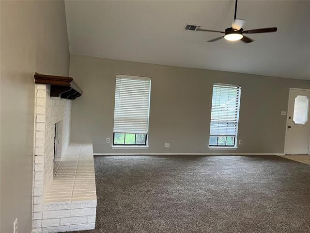 Photo - 2406 Bentley Dr