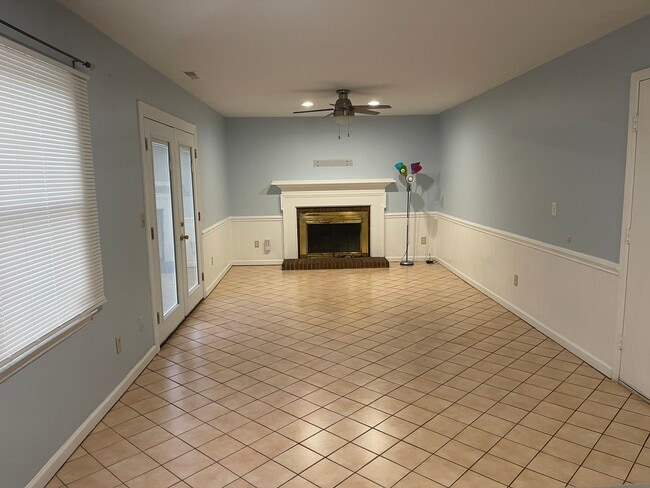 Photo - 6016 Loch Arbor Ln