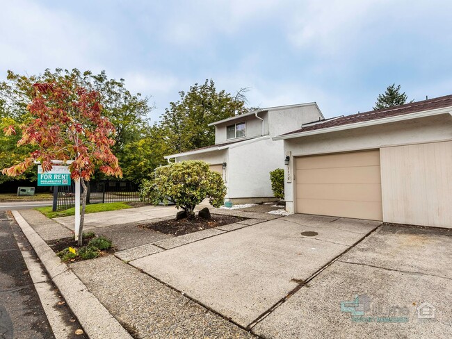 Photo - Inviting 2-Bedroom, 2.5 Bathroom Home in G...