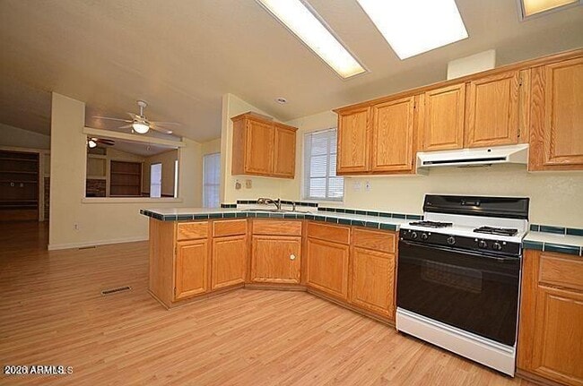 Photo - 18234 E County Down Dr