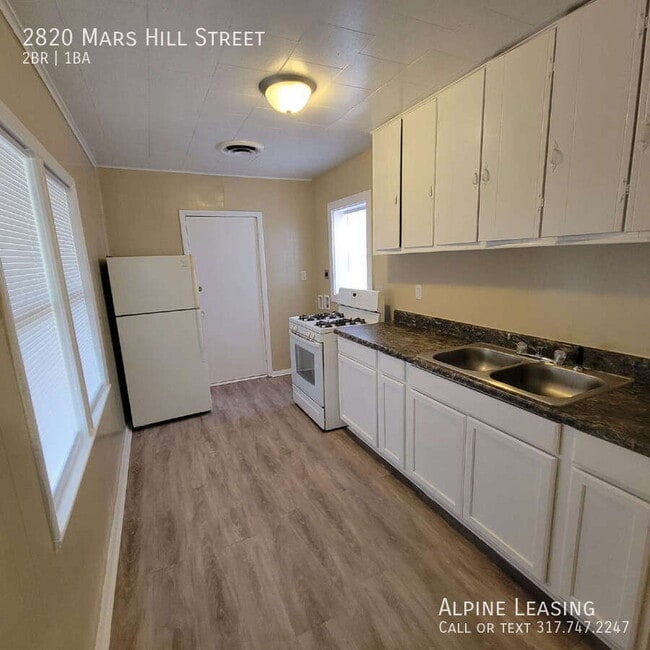 Photo - 2820 Mars Hill St