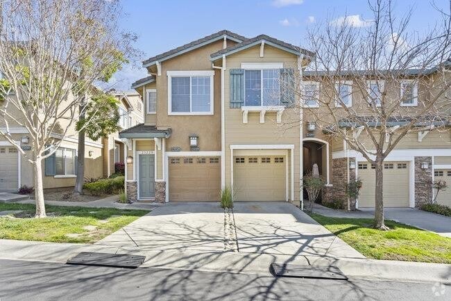 Building Photo - 23229 Canyon Terrace Dr Rental