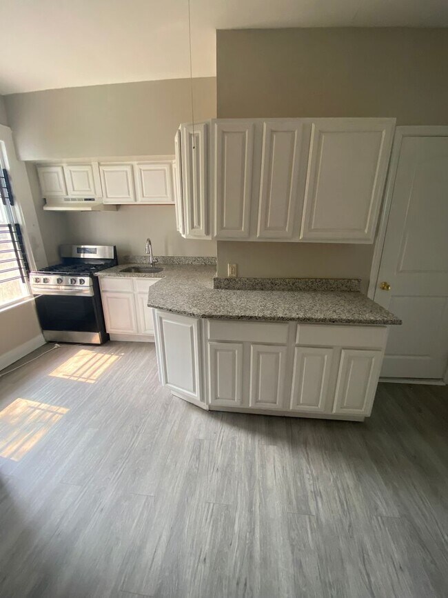 Photo - 351 Greenmount Ave